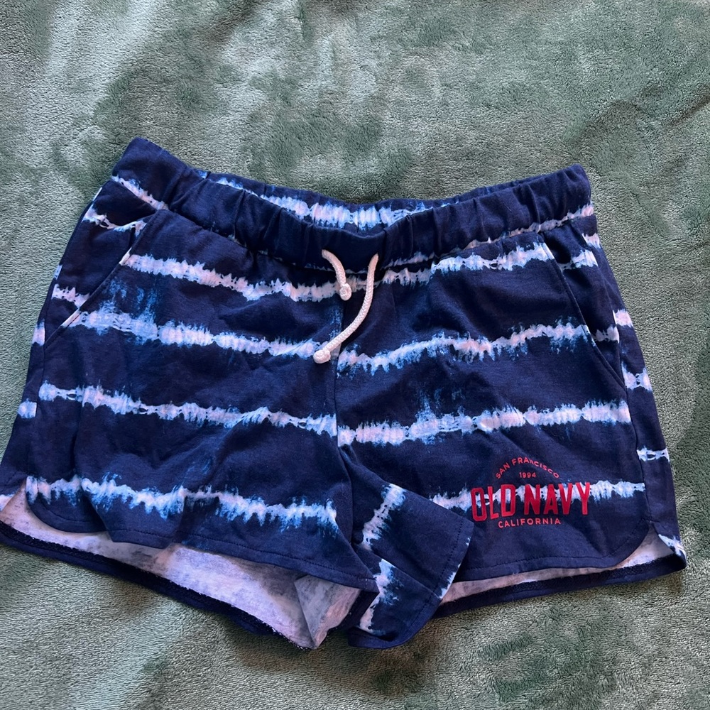 Cute blue and white old navy shorts
